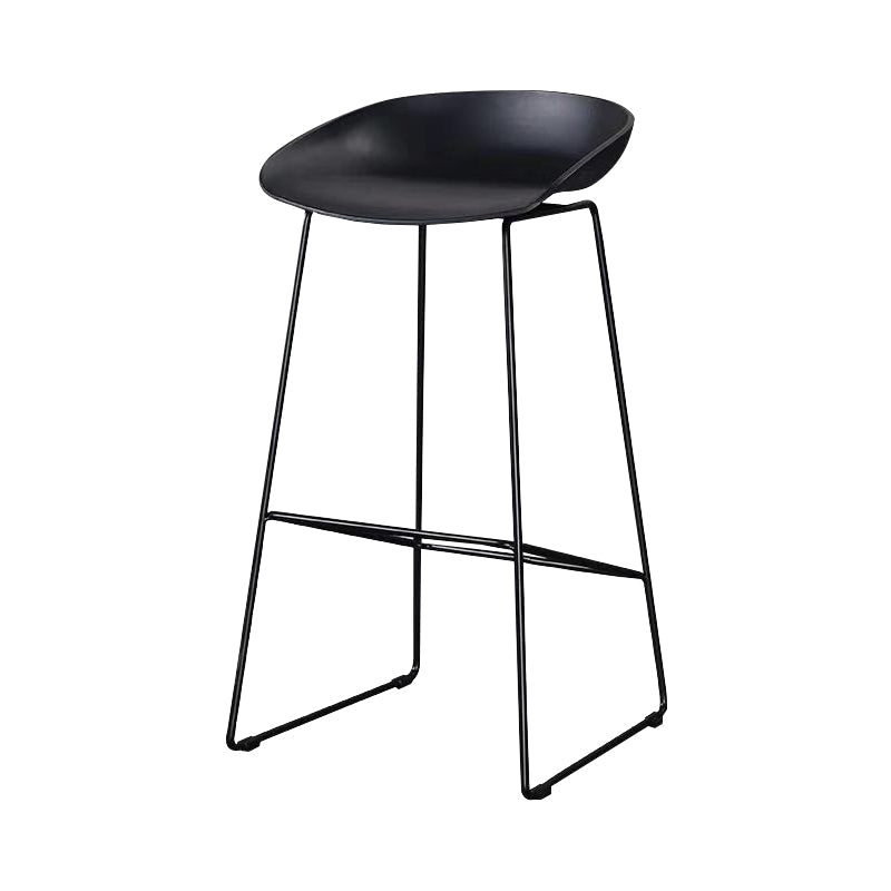 Nordic Indoor Simple Barstool Low Back Steel Tall Stool with Plastic Seat Clearhalo 'Bar Furniture' 'Bar Stools' 'bar_stools' 'furn' 'furn_bar_stools' 'Furniture' 'furniture_bar_stools' 'Kitchen & Dining Furniture' 4744553