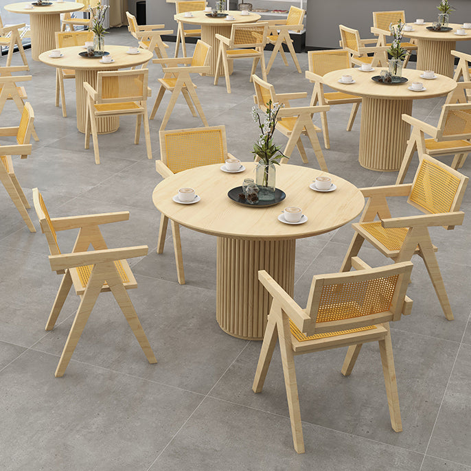 Modern Pedestal Casual Dining Table Round Solid Wood Dinner Table Kitchen Home Clearhalo 'Dining Tables & Seating' 'Dining Tables' 'dining_table' 'furn' 'furn_dining_table' 'Furniture' 'furniture_dining_table' 'Kitchen & Dining Furniture' 'kitchen' 'kitchen_dining_table' 4745916