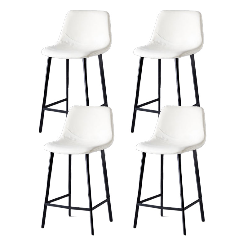 Scandinavian Restaurant Leather Stool Matte Finish Footrest Barstool White 4 Piece Set Counter Stool(26"H) Clearhalo 'Bar Furniture' 'Bar Stools' 'bar_stools' 'furn' 'furn_bar_stools' 'Furniture' 'furniture_bar_stools' 'Kitchen & Dining Furniture' 4758984