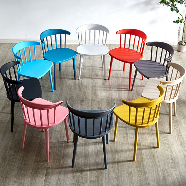 Modern Plastic Indoor-Outdoor Dining Chair Windsor Back Side Chair Clearhalo 'Dining Chairs' 'Dining Tables & Seating' 'dining_chair' 'Furniture' 'furniture_dining_chair' 'Kitchen & Dining Furniture' 4761281