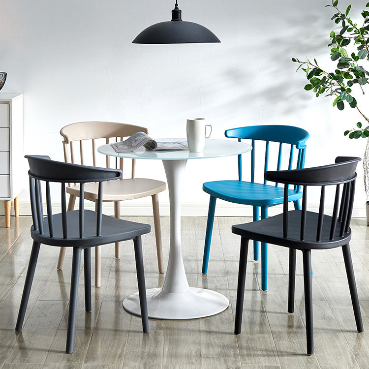 Modern Plastic Indoor-Outdoor Dining Chair Windsor Back Side Chair Clearhalo 'Dining Chairs' 'Dining Tables & Seating' 'dining_chair' 'Furniture' 'furniture_dining_chair' 'Kitchen & Dining Furniture' 4761284