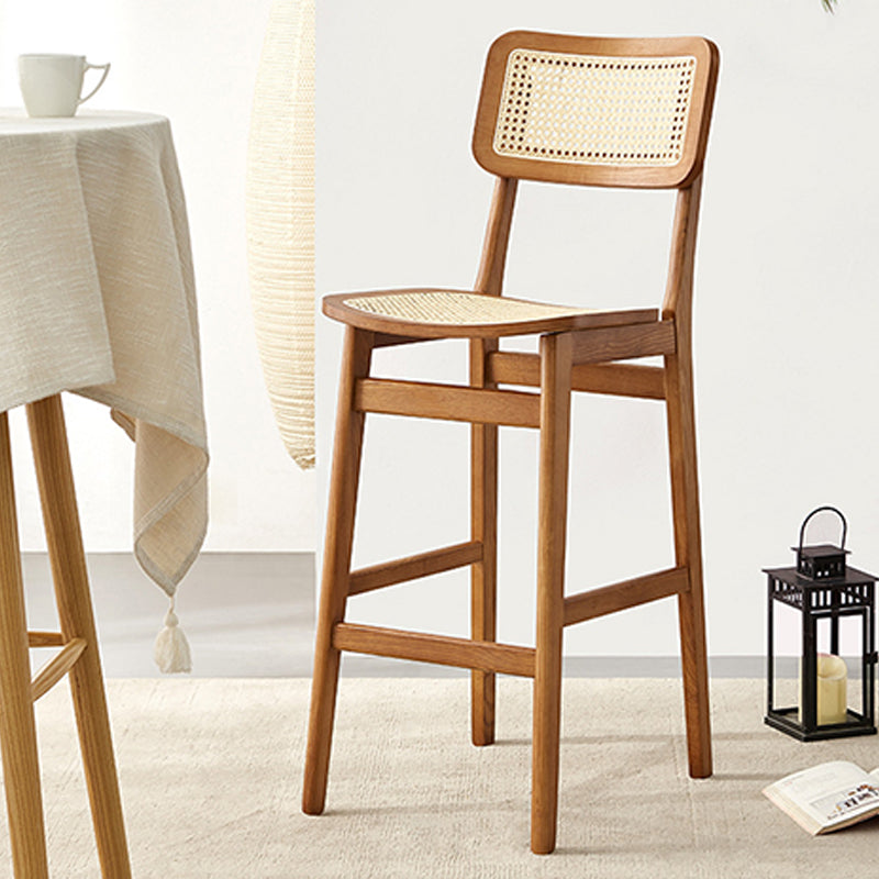 Contemporary Wood Bar and Counter Stool Rattan Low Back Stool with 4 Legs Clearhalo 'Bar Furniture' 'Bar Stools' 'bar_stools' 'furn' 'furn_bar_stools' 'Furniture' 'furniture_bar_stools' 'Kitchen & Dining Furniture' 4769039
