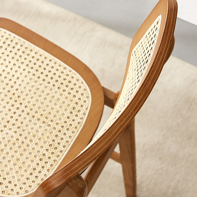 Contemporary Wood Bar and Counter Stool Rattan Low Back Stool with 4 Legs Clearhalo 'Bar Furniture' 'Bar Stools' 'bar_stools' 'furn' 'furn_bar_stools' 'Furniture' 'furniture_bar_stools' 'Kitchen & Dining Furniture' 4769046