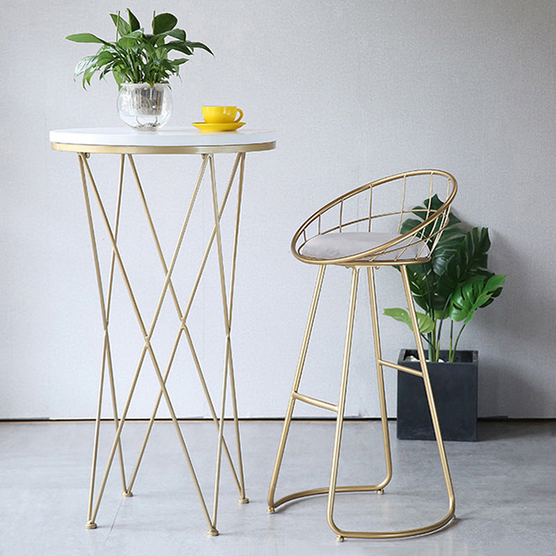 Scandinavian Bar and Counter Stool Low Back Stool with Sled Base in Gold Clearhalo 'Bar Furniture' 'Bar Stools' 'bar_stools' 'Furniture' 'furniture_bar_stools' 'Kitchen & Dining Furniture' 4769078