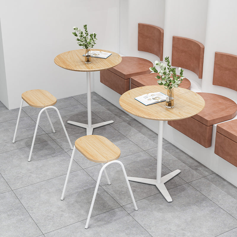 Metal Modern Round Dining Table Pine Wood Top Table for Kitchen Natural 23.6"L x 23.6"W x 27.6"H Without Chairs Clearhalo 'Dining Tables & Seating' 'Dining Tables' 'dining_table' 'furn' 'furn_dining_table' 'Furniture' 'furniture_dining_table' 'Kitchen & Dining Furniture' 'kitchen' 'kitchen_dining_table' 4769954