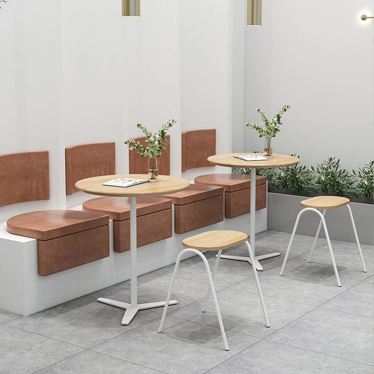Metal Modern Round Dining Table Pine Wood Top Table for Kitchen Clearhalo 'Dining Tables & Seating' 'Dining Tables' 'dining_table' 'furn' 'furn_dining_table' 'Furniture' 'furniture_dining_table' 'Kitchen & Dining Furniture' 'kitchen' 'kitchen_dining_table' 4769965