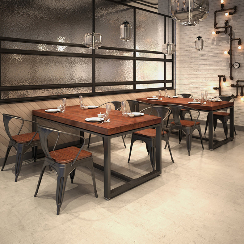 Solid Wood Dining Table Industrial Dining Table with Black Frame Clearhalo 'Dining Tables & Seating' 'Dining Tables' 'dining_table' 'furn' 'furn_dining_table' 'Furniture' 'furniture_dining_table' 'Kitchen & Dining Furniture' 'kitchen' 'kitchen_dining_table' 4770000