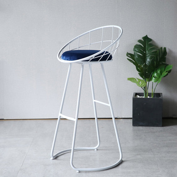 Glam Metal Bar and Counter Stool Low Back Stool with Gold Sled Base White 1 Piece Clearhalo 'Bar Furniture' 'Bar Stools' 'bar_stools' 'furn' 'furn_bar_stools' 'Furniture' 'furniture_bar_stools' 'Kitchen & Dining Furniture' 4780072