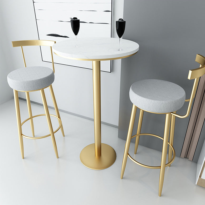 Glam Metal Bar and Counter Stool Low Back Stool with 4 Legs in Gold Clearhalo 'Bar Furniture' 'Bar Stools' 'bar_stools' 'furn' 'furn_bar_stools' 'Furniture' 'furniture_bar_stools' 'Kitchen & Dining Furniture' 4780101