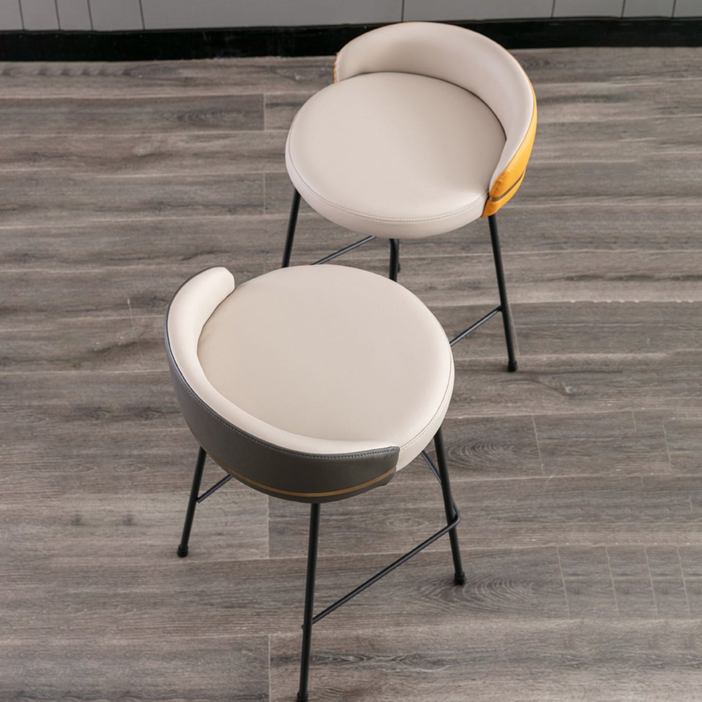 Contemporary Bar and Counter Stool Low Back Stool with 4 Legs in Black Clearhalo 'Bar Furniture' 'Bar Stools' 'bar_stools' 'furn' 'furn_bar_stools' 'Furniture' 'furniture_bar_stools' 'Kitchen & Dining Furniture' 4780179