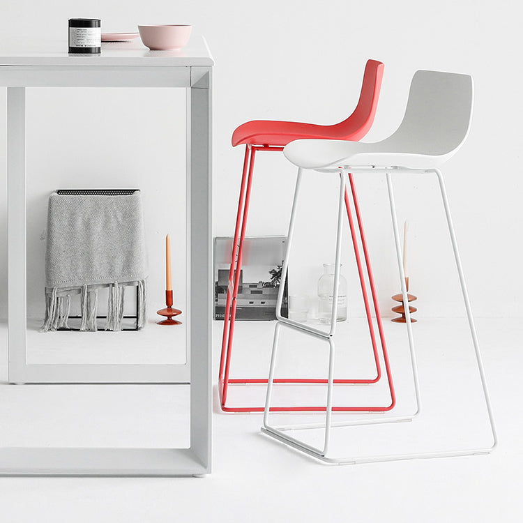 Nordic Plastic Bar Stool Bucket Counter Bar Stool with Metal Legs Clearhalo 'Bar Furniture' 'Bar Stools' 'bar_stools' 'furn' 'furn_bar_stools' 'Furniture' 'furniture_bar_stools' 'Kitchen & Dining Furniture' 4790500