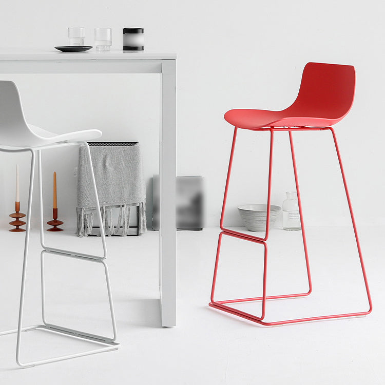 Nordic Plastic Bar Stool Bucket Counter Bar Stool with Metal Legs Clearhalo 'Bar Furniture' 'Bar Stools' 'bar_stools' 'furn' 'furn_bar_stools' 'Furniture' 'furniture_bar_stools' 'Kitchen & Dining Furniture' 4790516
