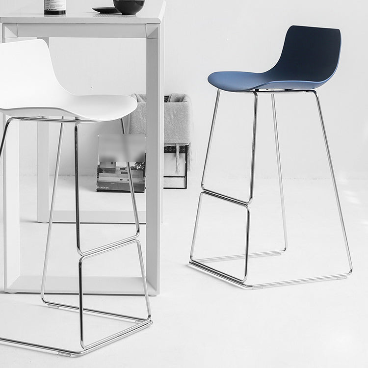 Nordic Plastic Bar Stool Bucket Counter Bar Stool with Metal Legs Clearhalo 'Bar Furniture' 'Bar Stools' 'bar_stools' 'furn' 'furn_bar_stools' 'Furniture' 'furniture_bar_stools' 'Kitchen & Dining Furniture' 4790520