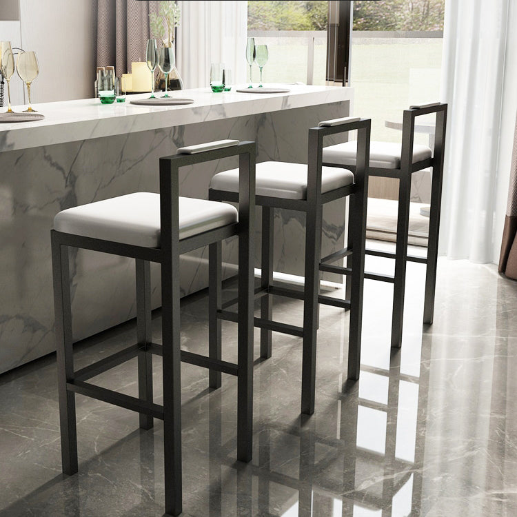 Contemporary Footrest Upholstered Home Stool Matte Finish Low Back Barstool Clearhalo 'Bar Furniture' 'Bar Stools' 'bar_stools' 'furn' 'furn_bar_stools' 'Furniture' 'furniture_bar_stools' 'Kitchen & Dining Furniture' 4790797