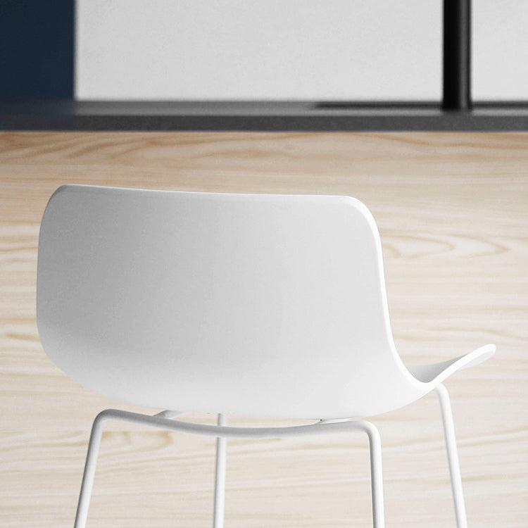 Modern Style Bar-stool Plastic Counter Bar Stool with Metal Legs for Kitchen Clearhalo 'Bar Furniture' 'Bar Stools' 'bar_stools' 'furn' 'furn_bar_stools' 'Furniture' 'furniture_bar_stools' 'Kitchen & Dining Furniture' 4790859