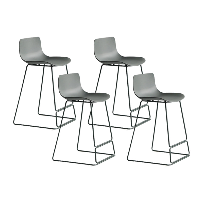 Modern Style Bar-stool Plastic Counter Bar Stool with Metal Legs for Kitchen Green 4 Piece Set Counter Stool (24"H) Clearhalo 'Bar Furniture' 'Bar Stools' 'bar_stools' 'furn' 'furn_bar_stools' 'Furniture' 'furniture_bar_stools' 'Kitchen & Dining Furniture' 4790874