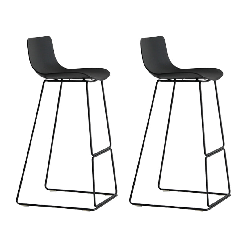 Modern Style Bar-stool Plastic Counter Bar Stool with Metal Legs for Kitchen Black 2 Piece Set Bar Stool(30"H) Clearhalo 'Bar Furniture' 'Bar Stools' 'bar_stools' 'furn' 'furn_bar_stools' 'Furniture' 'furniture_bar_stools' 'Kitchen & Dining Furniture' 4790883