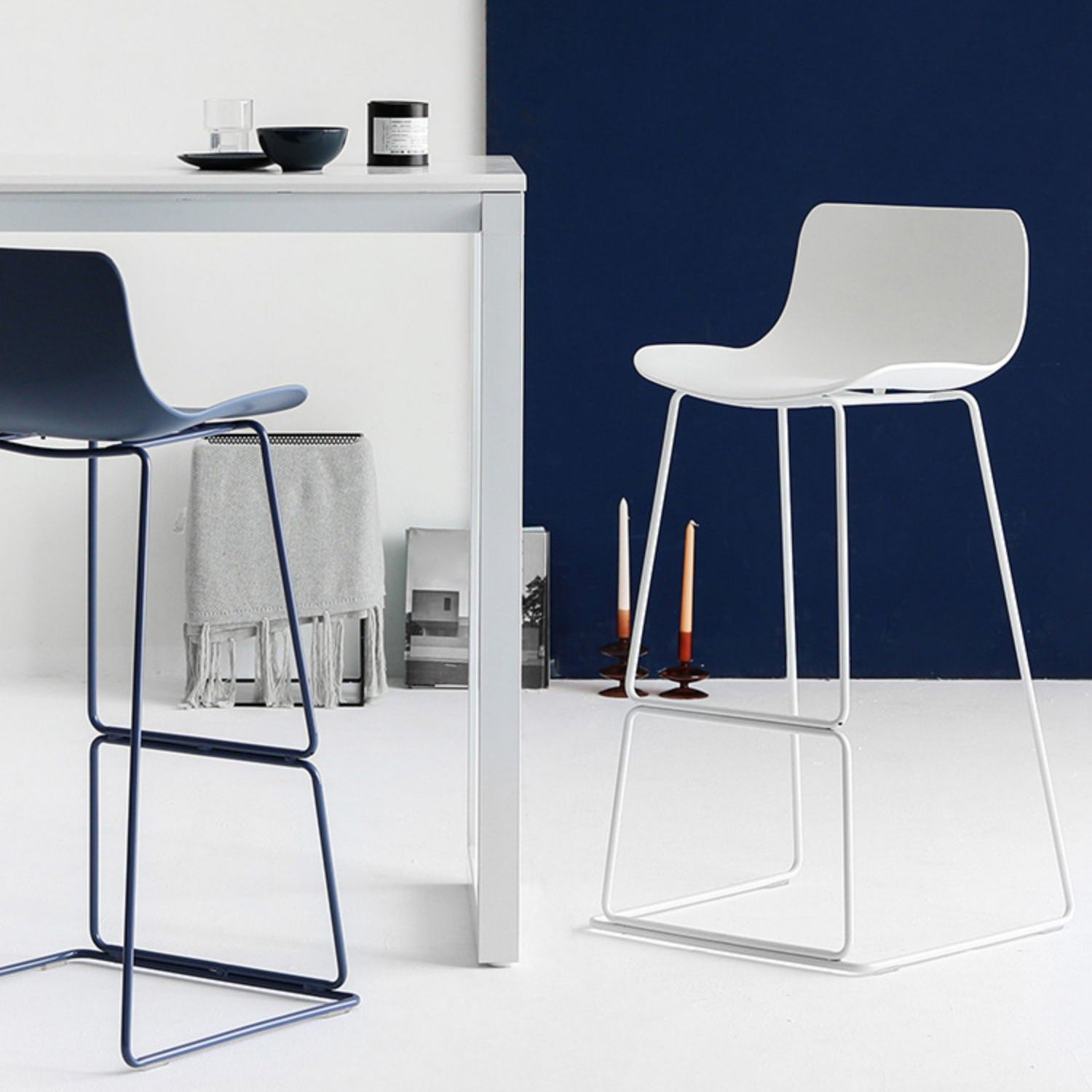 Nordic Bar-stool Plastic Counter Bar Stool for Kitchen Bar with Metal Legs Clearhalo 'Bar Furniture' 'Bar Stools' 'bar_stools' 'furn' 'furn_bar_stools' 'Furniture' 'furniture_bar_stools' 'Kitchen & Dining Furniture' 4791052