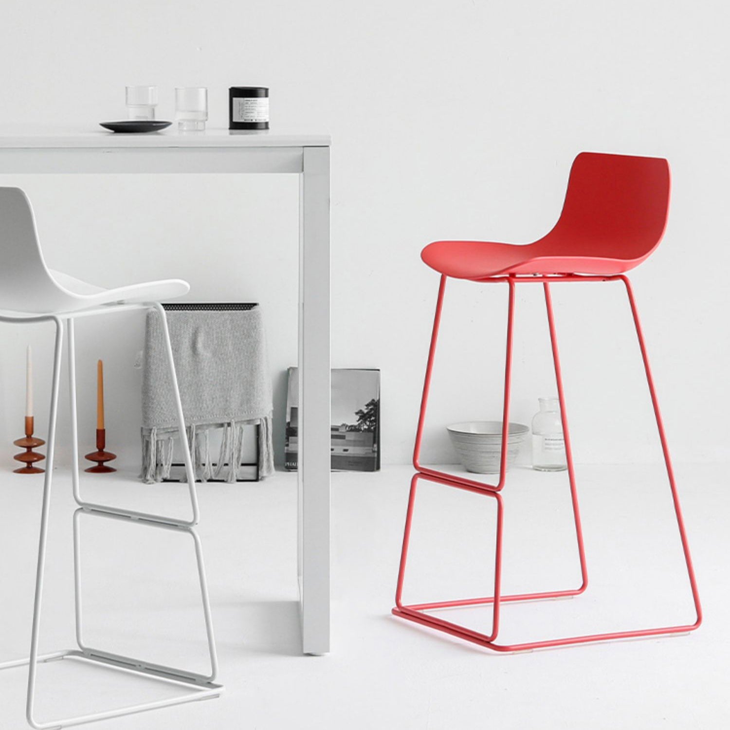 Nordic Bar-stool Plastic Counter Bar Stool for Kitchen Bar with Metal Legs Clearhalo 'Bar Furniture' 'Bar Stools' 'bar_stools' 'furn' 'furn_bar_stools' 'Furniture' 'furniture_bar_stools' 'Kitchen & Dining Furniture' 4791056