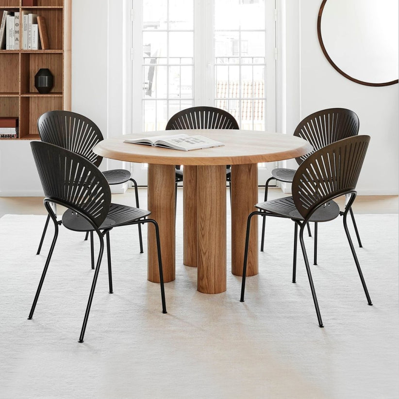 Solid Wood Dining Table Simplicity Fixed Table for Dining Room 31.5"L x 31.5"W x 29.5"H Without Chairs Clearhalo 'Dining Tables & Seating' 'Dining Tables' 'dining_table' 'furn' 'furn_dining_table' 'Furniture' 'furniture_dining_table' 'Kitchen & Dining Furniture' 'kitchen' 'kitchen_dining_table' 4791769