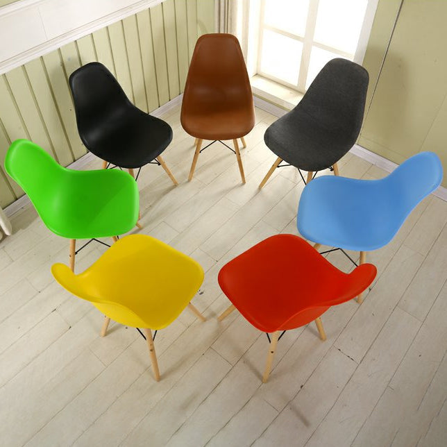 Wood Scandinavian Kitchen Dining Room Chair Solid Back Dining Side Chair Clearhalo 'Dining Chairs' 'Dining Tables & Seating' 'dining_chair' 'Furniture' 'furniture_dining_chair' 'Kitchen & Dining Furniture' 4792827