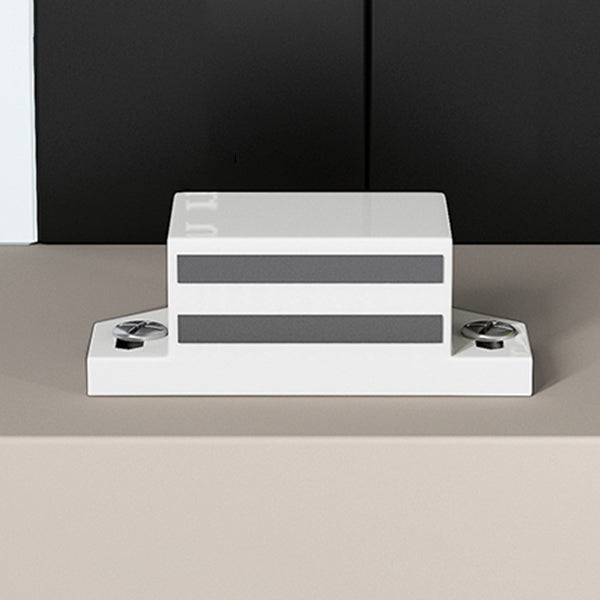 Manufactured Wood Glam Standard Bookcase Vertical Bookcase with Glass Doors Clearhalo 'Bookcases' 'furn' 'furn_bookcases' 'Furniture' 'furniture_bookcases' 'kitchen' 'kitchen_bookcases' 'Living Room Furniture' 'Office Furniture' 4804095