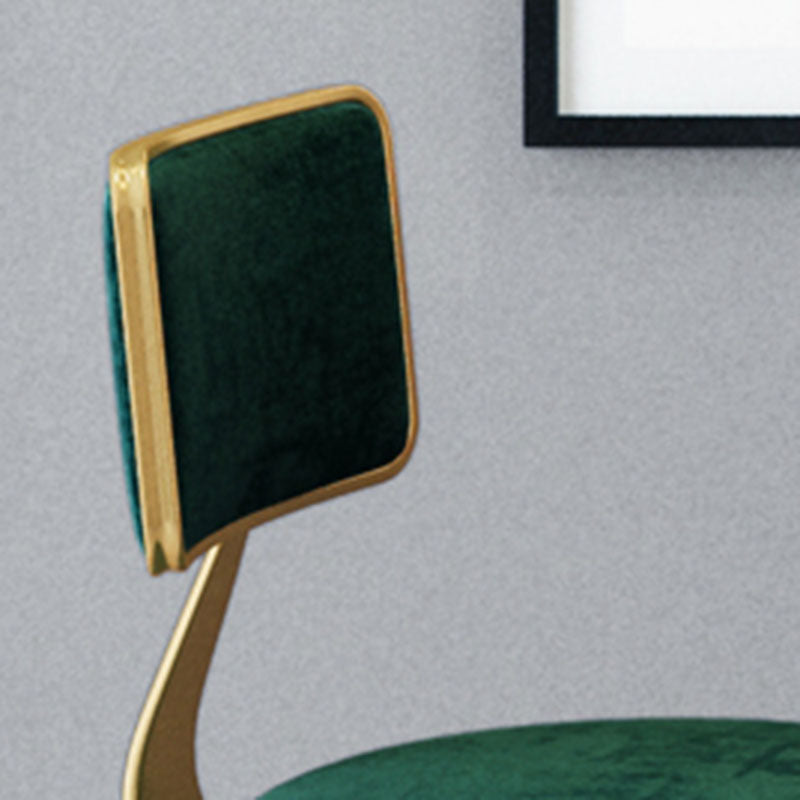 Scandinavian Round Barstools for Home Armless Stools with Metal Base Clearhalo 'Bar Furniture' 'Bar Stools' 'bar_stools' 'furn' 'furn_bar_stools' 'Furniture' 'furniture_bar_stools' 'Kitchen & Dining Furniture' 4807454