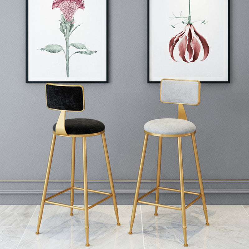 Scandinavian Round Barstools for Home Armless Stools with Metal Base Clearhalo 'Bar Furniture' 'Bar Stools' 'bar_stools' 'furn' 'furn_bar_stools' 'Furniture' 'furniture_bar_stools' 'Kitchen & Dining Furniture' 4807468