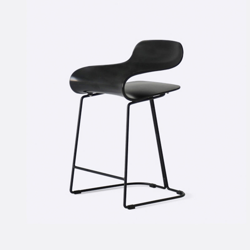 Contemporary Footrest Low Back Barstool Plastic Matte Finish Coffee Shop Stool Black 1 Piece Short Stool(22"H) Clearhalo 'Bar Furniture' 'Bar Stools' 'bar_stools' 'furn' 'furn_bar_stools' 'Furniture' 'furniture_bar_stools' 'Kitchen & Dining Furniture' 4807643