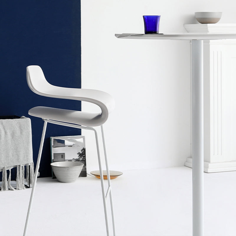 Contemporary Footrest Low Back Barstool Plastic Matte Finish Coffee Shop Stool Clearhalo 'Bar Furniture' 'Bar Stools' 'bar_stools' 'furn' 'furn_bar_stools' 'Furniture' 'furniture_bar_stools' 'Kitchen & Dining Furniture' 4807648