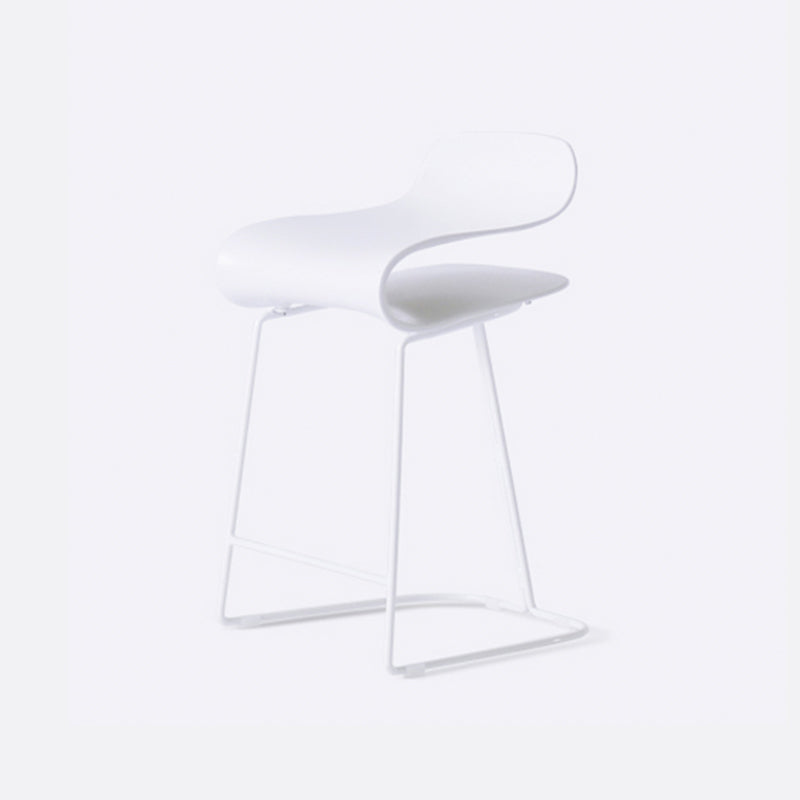 Contemporary Footrest Low Back Barstool Plastic Matte Finish Coffee Shop Stool White 1 Piece Short Stool(22"H) Clearhalo 'Bar Furniture' 'Bar Stools' 'bar_stools' 'furn' 'furn_bar_stools' 'Furniture' 'furniture_bar_stools' 'Kitchen & Dining Furniture' 4807649