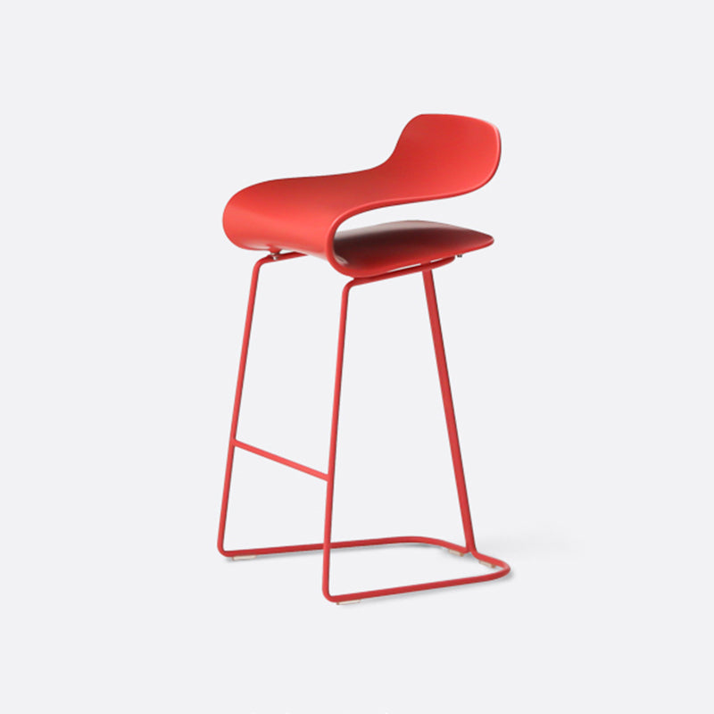 Contemporary Footrest Low Back Barstool Plastic Matte Finish Coffee Shop Stool Red 1 Piece Counter Stool(26"H) Clearhalo 'Bar Furniture' 'Bar Stools' 'bar_stools' 'furn' 'furn_bar_stools' 'Furniture' 'furniture_bar_stools' 'Kitchen & Dining Furniture' 4807657