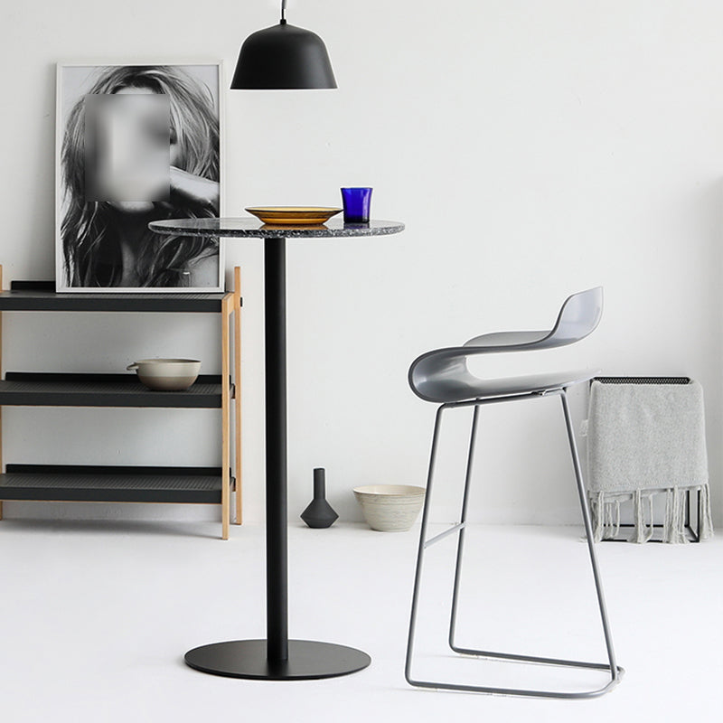 Contemporary Footrest Low Back Barstool Plastic Matte Finish Coffee Shop Stool Clearhalo 'Bar Furniture' 'Bar Stools' 'bar_stools' 'furn' 'furn_bar_stools' 'Furniture' 'furniture_bar_stools' 'Kitchen & Dining Furniture' 4807663