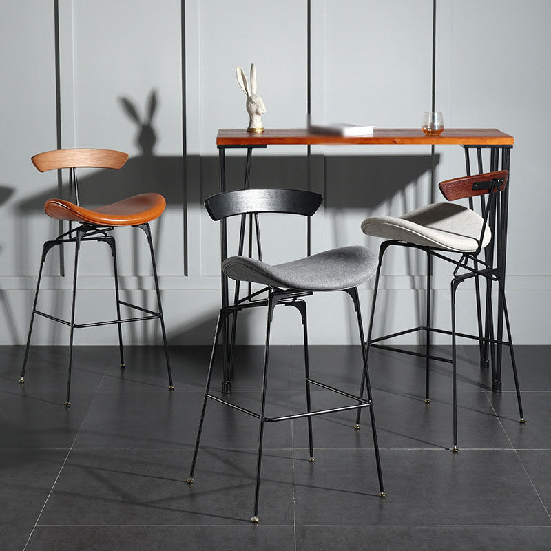 Industrial Footrest Low Back Barstool Matte Finish Leather Milk Tea Shop Stool Clearhalo 'Bar Furniture' 'Bar Stools' 'bar_stools' 'furn' 'furn_bar_stools' 'Furniture' 'furniture_bar_stools' 'Kitchen & Dining Furniture' 4807829