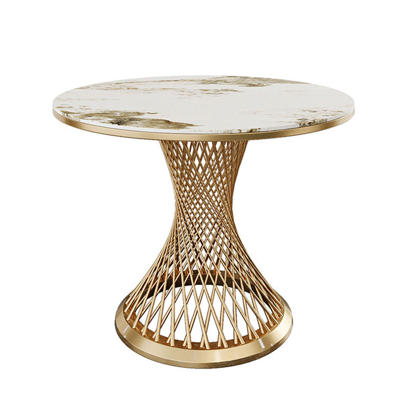 Traditional Luxury Round Stone Dining Table Pedestal Casual Dining Table 39.4"L x 39.4"W x 29.5"H Gold Pandora Gold Clearhalo 'Dining Tables & Seating' 'Dining Tables' 'dining_table' 'Furniture' 'furniture_dining_table' 'Kitchen & Dining Furniture' 'kitchen' 'kitchen_dining_table' 4808737