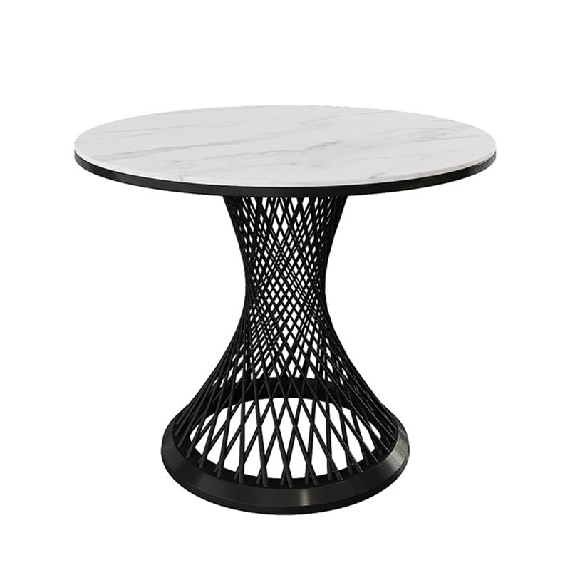 Traditional Luxury Round Stone Dining Table Pedestal Casual Dining Table 39.4"L x 39.4"W x 29.5"H Black White Clearhalo 'Dining Tables & Seating' 'Dining Tables' 'dining_table' 'Furniture' 'furniture_dining_table' 'Kitchen & Dining Furniture' 'kitchen' 'kitchen_dining_table' 4808742