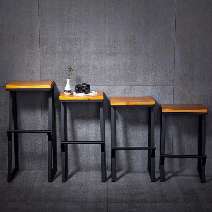 Industrial Bar and Counter Stool Backless Stool with Sled Base in Black Clearhalo 'Bar Furniture' 'Bar Stools' 'bar_stools' 'furn' 'furn_bar_stools' 'Furniture' 'furniture_bar_stools' 'Kitchen & Dining Furniture' 4817000