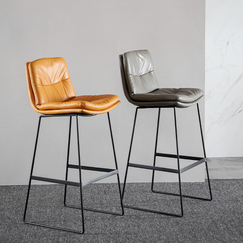Modern Restaurant Leather Stool Matte Finish Footrest Low Back Barstool Clearhalo 'Bar Furniture' 'Bar Stools' 'bar_stools' 'furn' 'furn_bar_stools' 'Furniture' 'furniture_bar_stools' 'Kitchen & Dining Furniture' 4817064