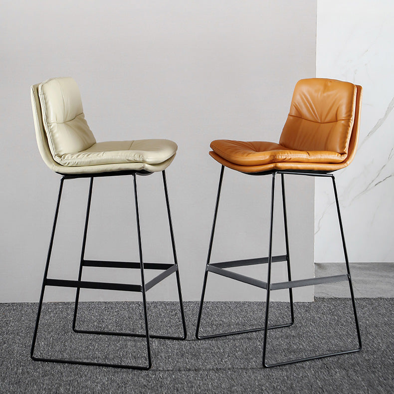 Modern Restaurant Leather Stool Matte Finish Footrest Low Back Barstool Clearhalo 'Bar Furniture' 'Bar Stools' 'bar_stools' 'furn' 'furn_bar_stools' 'Furniture' 'furniture_bar_stools' 'Kitchen & Dining Furniture' 4817066