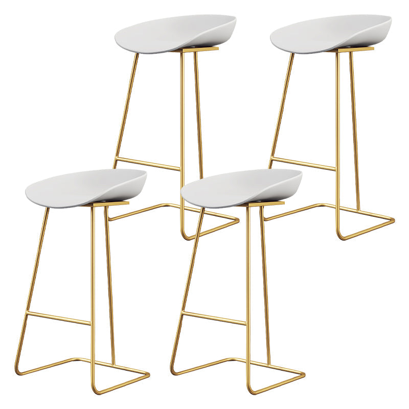 Glam Coffee Shop Footrest Stool Matte Finish Plastic Barstool White-Gold 4 Piece Set Clearhalo 'Bar Furniture' 'Bar Stools' 'bar_stools' 'furn' 'furn_bar_stools' 'Furniture' 'furniture_bar_stools' 'Kitchen & Dining Furniture' 4817497