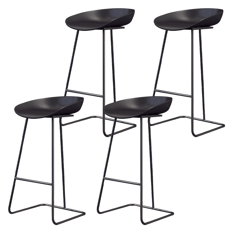 Glam Coffee Shop Footrest Stool Matte Finish Plastic Barstool Black 4 Piece Set Clearhalo 'Bar Furniture' 'Bar Stools' 'bar_stools' 'furn' 'furn_bar_stools' 'Furniture' 'furniture_bar_stools' 'Kitchen & Dining Furniture' 4817498