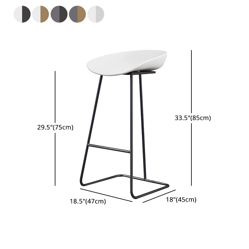 Glam Coffee Shop Footrest Stool Matte Finish Plastic Barstool Clearhalo 'Bar Furniture' 'Bar Stools' 'bar_stools' 'furn' 'furn_bar_stools' 'Furniture' 'furniture_bar_stools' 'Kitchen & Dining Furniture' 4817503