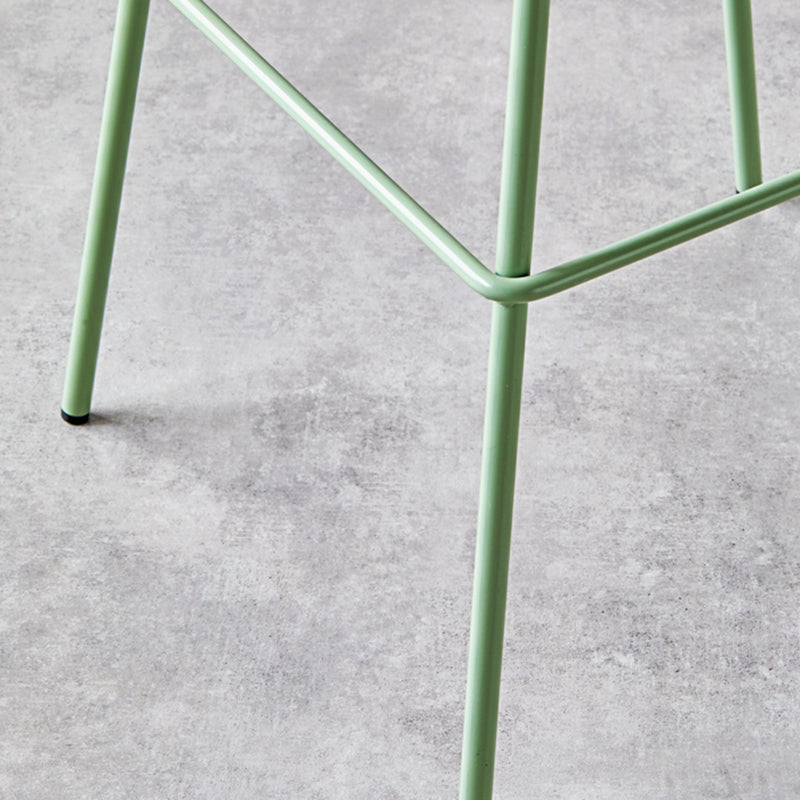 Contemporary Metal Bar Stool Bucket Counter Bar Stool with Metal Legs Clearhalo 'Bar Furniture' 'Bar Stools' 'bar_stools' 'furn' 'furn_bar_stools' 'Furniture' 'furniture_bar_stools' 'Kitchen & Dining Furniture' 4830300