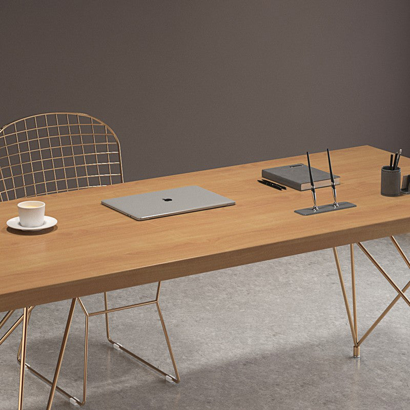 Traditional Luxury Rectangle Dining Site Table Pine Solid Wood Furniture Clearhalo 'Dining Tables & Seating' 'Dining Tables' 'dining_table' 'furn' 'furn_dining_table' 'Furniture' 'furniture_dining_table' 'Kitchen & Dining Furniture' 'kitchen' 'kitchen_dining_table' 4830930