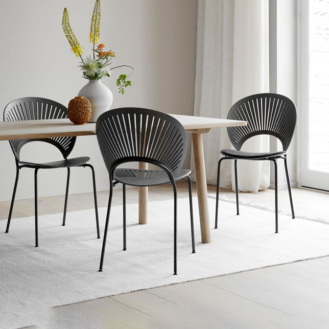 Metal Dining Room Chair Open Back Dining Side Black and Silver Chair Clearhalo 'Dining Chairs' 'Dining Tables & Seating' 'dining_chair' 'furn' 'furn_dining_chair' 'Furniture' 'furniture_dining_chair' 'Kitchen & Dining Furniture' 4832449