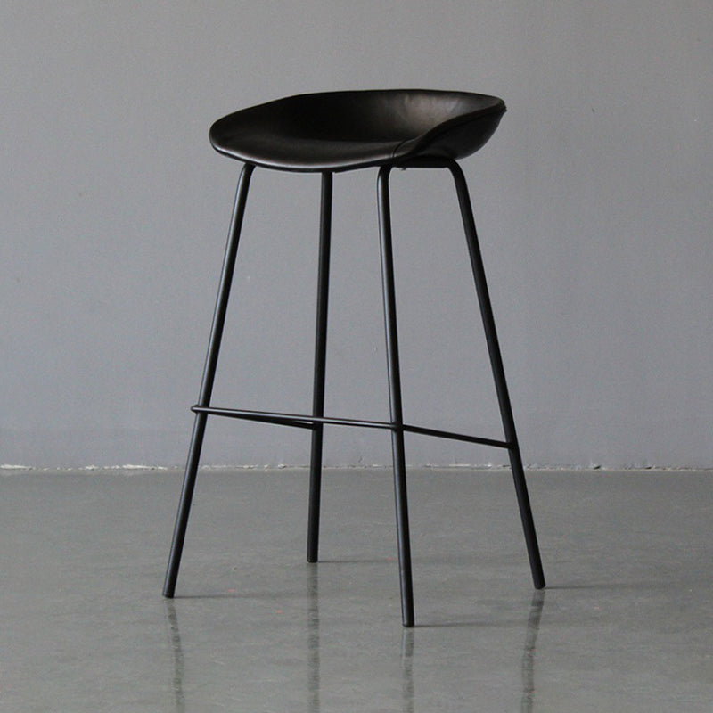 Modern Style Bar-stool PU Leather Counter Bar Stool with Metal Legs for Kitchen Textured Black 1 Piece Clearhalo 'Bar Furniture' 'Bar Stools' 'bar_stools' 'furn' 'furn_bar_stools' 'Furniture' 'furniture_bar_stools' 'Kitchen & Dining Furniture' 4850209