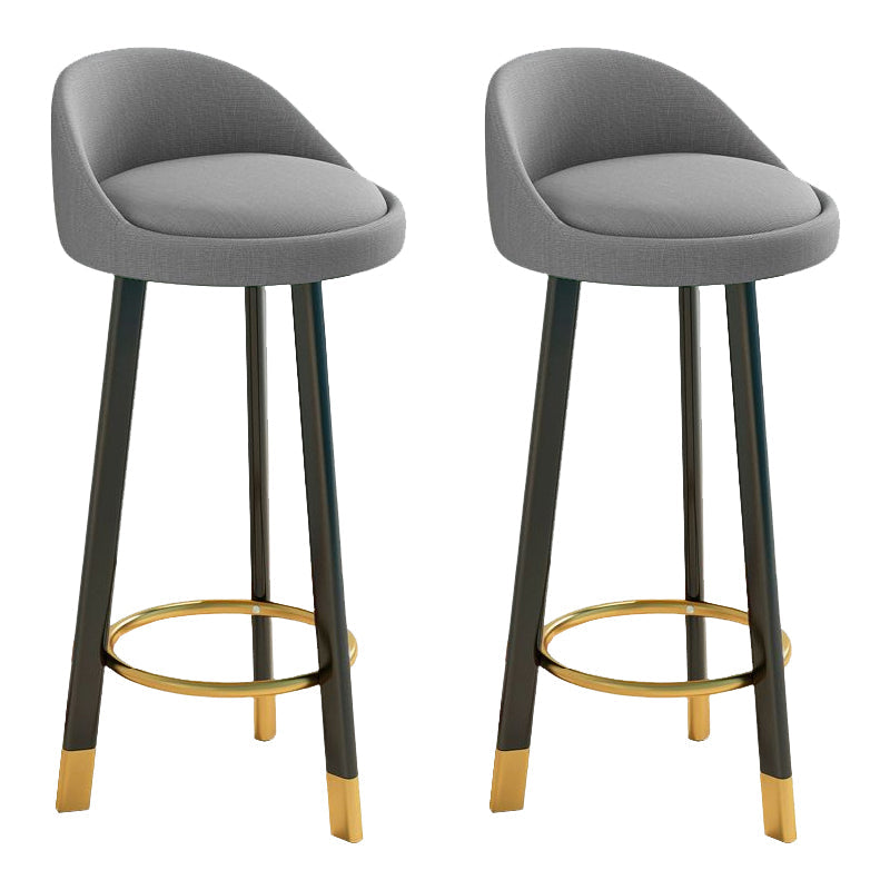Glam Matte Finish Upholstered Footrest Bar Stool 27.55'' Reception Stool Grey Black 2 Piece Set Clearhalo 'Bar Furniture' 'Bar Stools' 'bar_stools' 'furn' 'furn_bar_stools' 'Furniture' 'furniture_bar_stools' 'Kitchen & Dining Furniture' 4851277