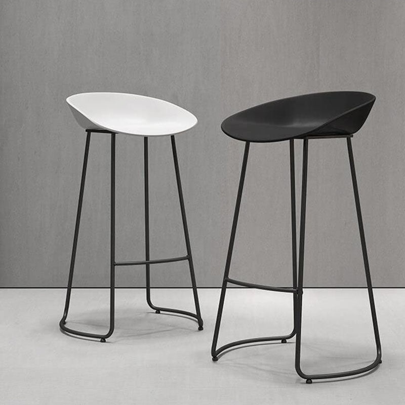 Modern Matte Finish Iron Bar Stool Footrest Milk Tea Shop Stool Clearhalo 'Bar Furniture' 'Bar Stools' 'bar_stools' 'furn' 'furn_bar_stools' 'Furniture' 'furniture_bar_stools' 'Kitchen & Dining Furniture' 4851426