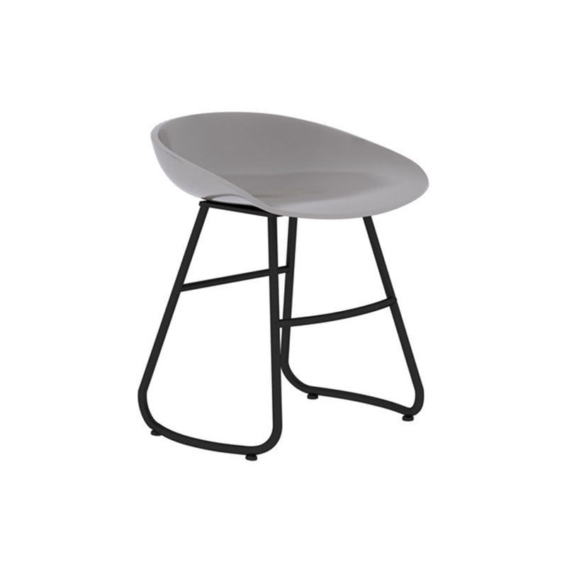 Modern Matte Finish Iron Bar Stool Footrest Milk Tea Shop Stool Grey 1 Piece Short Stool(18"H) Clearhalo 'Bar Furniture' 'Bar Stools' 'bar_stools' 'furn' 'furn_bar_stools' 'Furniture' 'furniture_bar_stools' 'Kitchen & Dining Furniture' 4851427