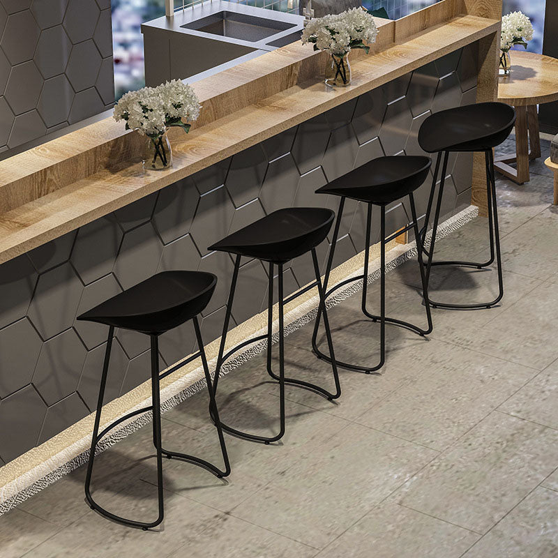 Modern Matte Finish Iron Bar Stool Footrest Milk Tea Shop Stool Clearhalo 'Bar Furniture' 'Bar Stools' 'bar_stools' 'furn' 'furn_bar_stools' 'Furniture' 'furniture_bar_stools' 'Kitchen & Dining Furniture' 4851432